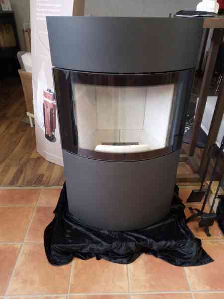 FYNN Xtra 2.0 Kaminofen 6 kW Stahlfront Ausstellungsstück