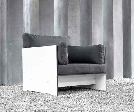 RIVA LOUNGER Sessel